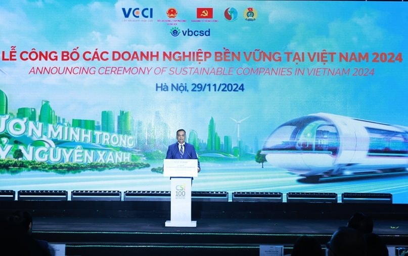 ong-binu-jacob-dong-chu-tich-vbcsd-tong-giam-doc-nestle-viet-nam-phat-bieu-tai-le-trao-giai-csi100-2024-1-.jpg