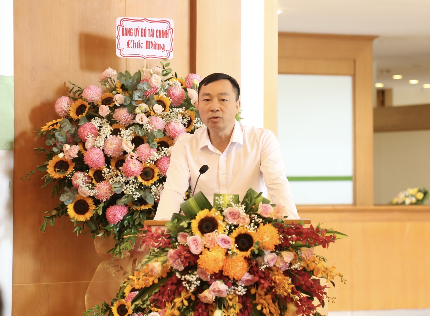 Đồng chí Nguyễn Trọng Thành – Phó Bí thư Đảng ủy cơ quan Ủy ban Chứng khoán Nhà nước phát biểu tại Đại hội.