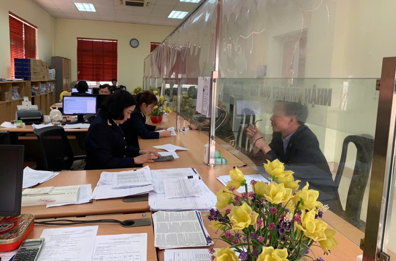 Công tác kiểm tra đã giúp kịp thời ngăn chặn, xử lý và chấn chỉnh các biểu hiện lệch lạc trong quá trình thực hiện công vụ của công chức, viên chức.
