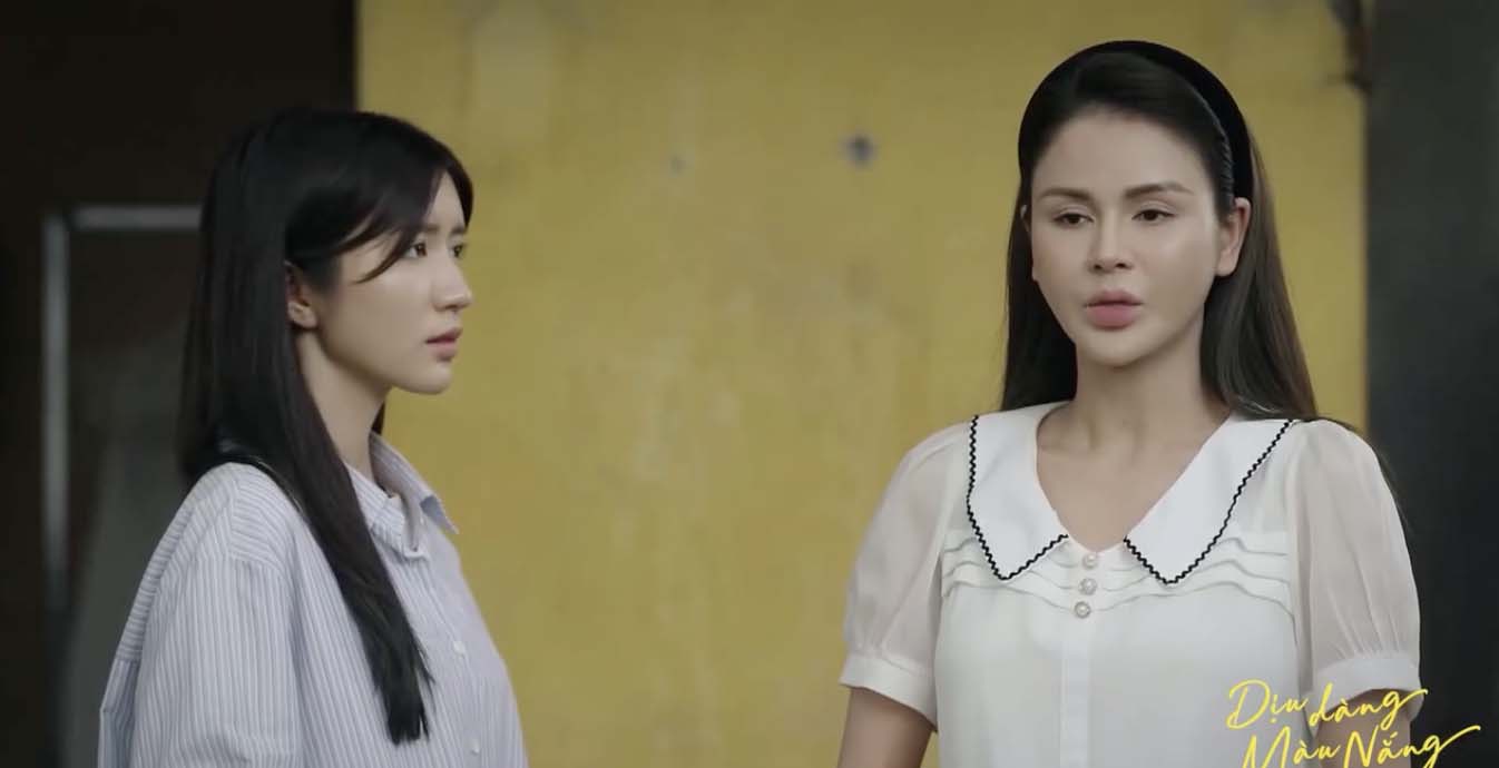 Lan Anh gửi tiền nhờ Xuân chăm Khoai. Ảnh: VFC.