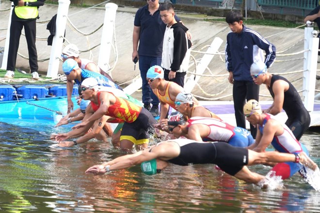 Khởi tranh Giải vô địch các câu lạc bộ Triathlon quốc gia năm 2025