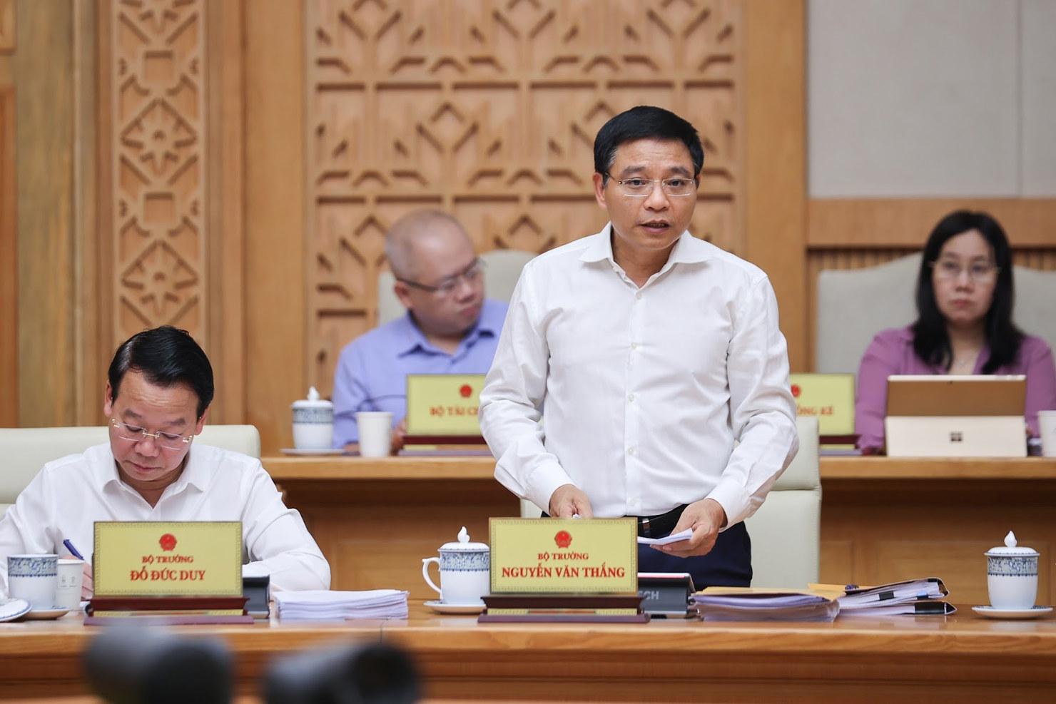 Bộ trưởng Bộ Tài chính khẳng định tăng trưởng kinh tế đạt kết quả cao nhất trong gần 20 năm. Ảnh: VGP
