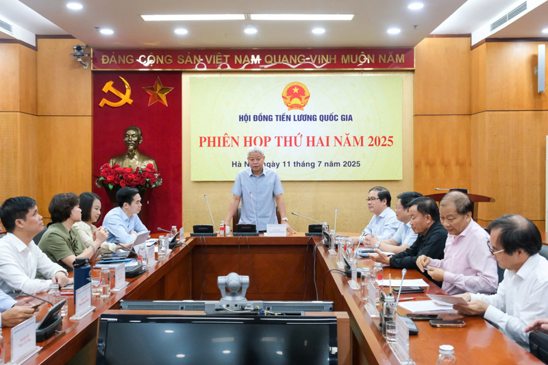 Toàn cảnh phiên họp thứ hai của Hội đồng Tiền lương Quốc gia.