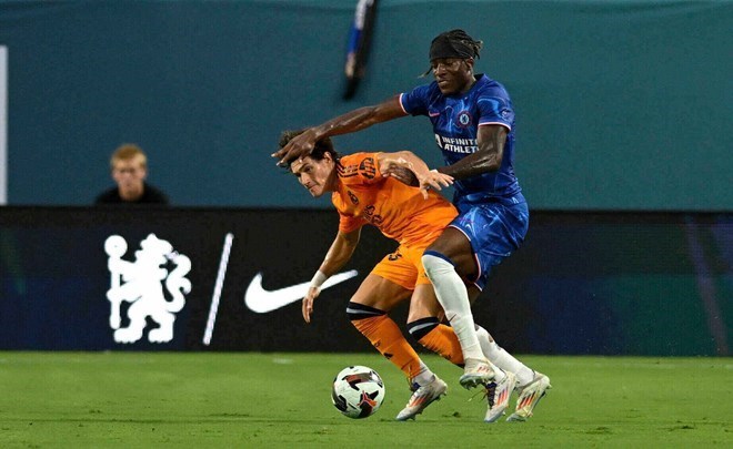 Sự mạo hiểm của Arsenal với Noni Madueke là có cơ sở