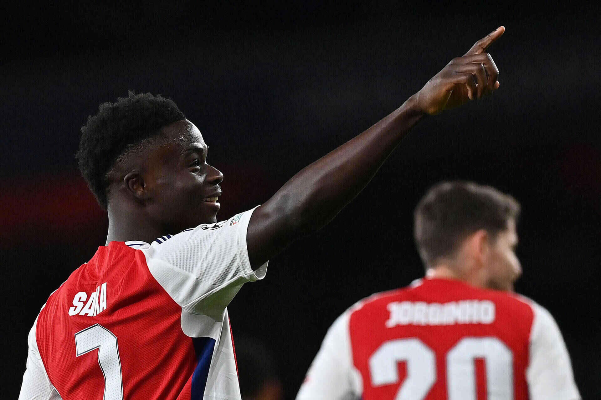 Vị trí sở trường của Madueke trùng với Saka tại Arsenal. Ảnh: AFP