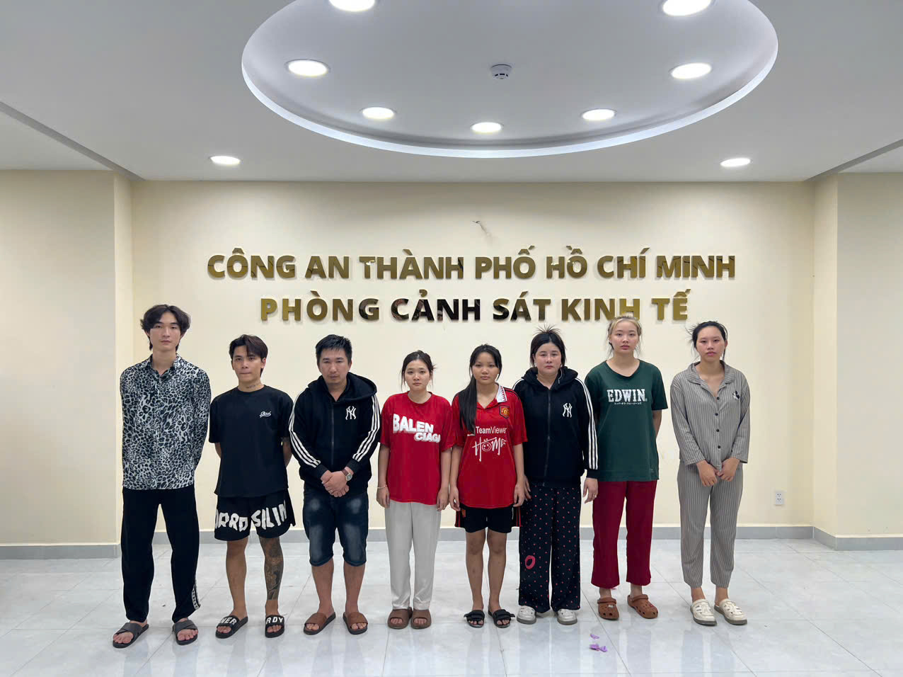 Tám đối tượng bị bắt tạm giam