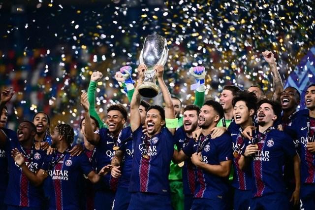 PSG giành Siêu Cúp châu Âu sau khi thắng Tottenham ở loạt luân lưu