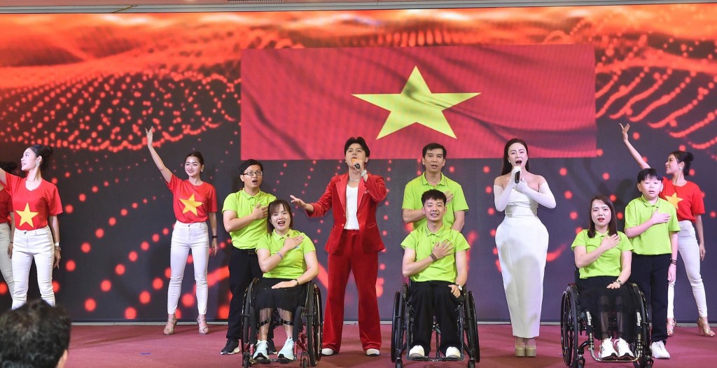 Chương trình nghệ thuật tại buổi lễ - Ảnh: VGP/Giang Thanh