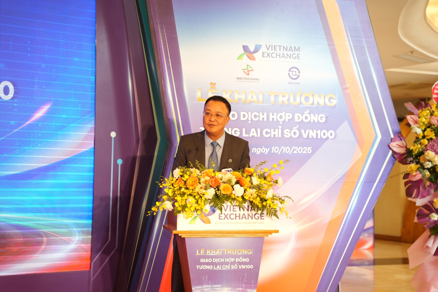 Ông Bùi Hoàng Hải – Phó Chủ tịch UBCKNN đánh giá cao nỗ lực của các Sở Giao dịch Chứng khoán, VSDC, các đơn vị thuộc UBCKNN trong việc ra mắt sản phẩm mới.
