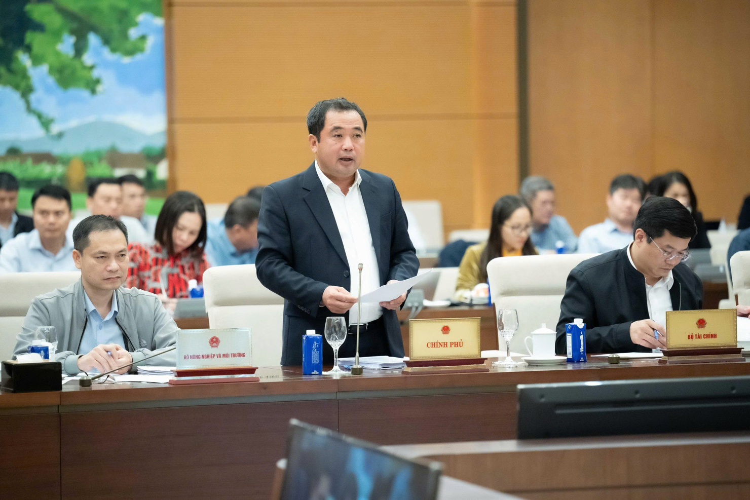 Bộ trưởng Bộ Nông nghiệp và Môi trường Trần Đức Thắng.