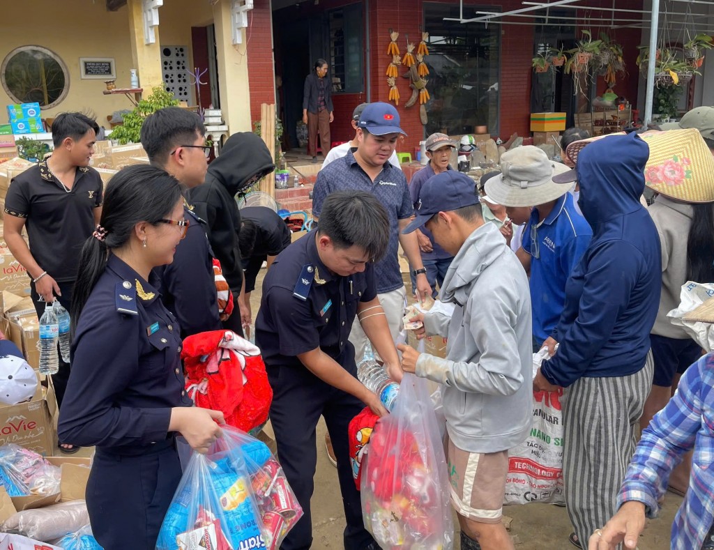 Khánh Hòa: Tập trung giải pháp giúp doanh nghiệp phục hồi sản xuất