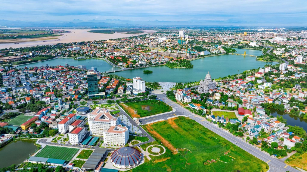 Phú Thọ hướng tới trở thành cực thu hút đầu tư và tăng trưởng mới Phú Thọ hướng tới trở thành cực thu hút đầu tư và tăng trưởng mới