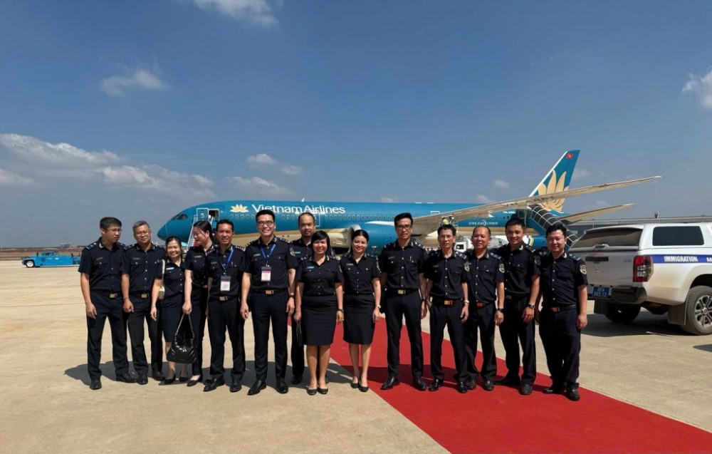 Khánh thành công trình và khai trương chuyến bay đầu tiên tại sân bay quốc tế Long Thành