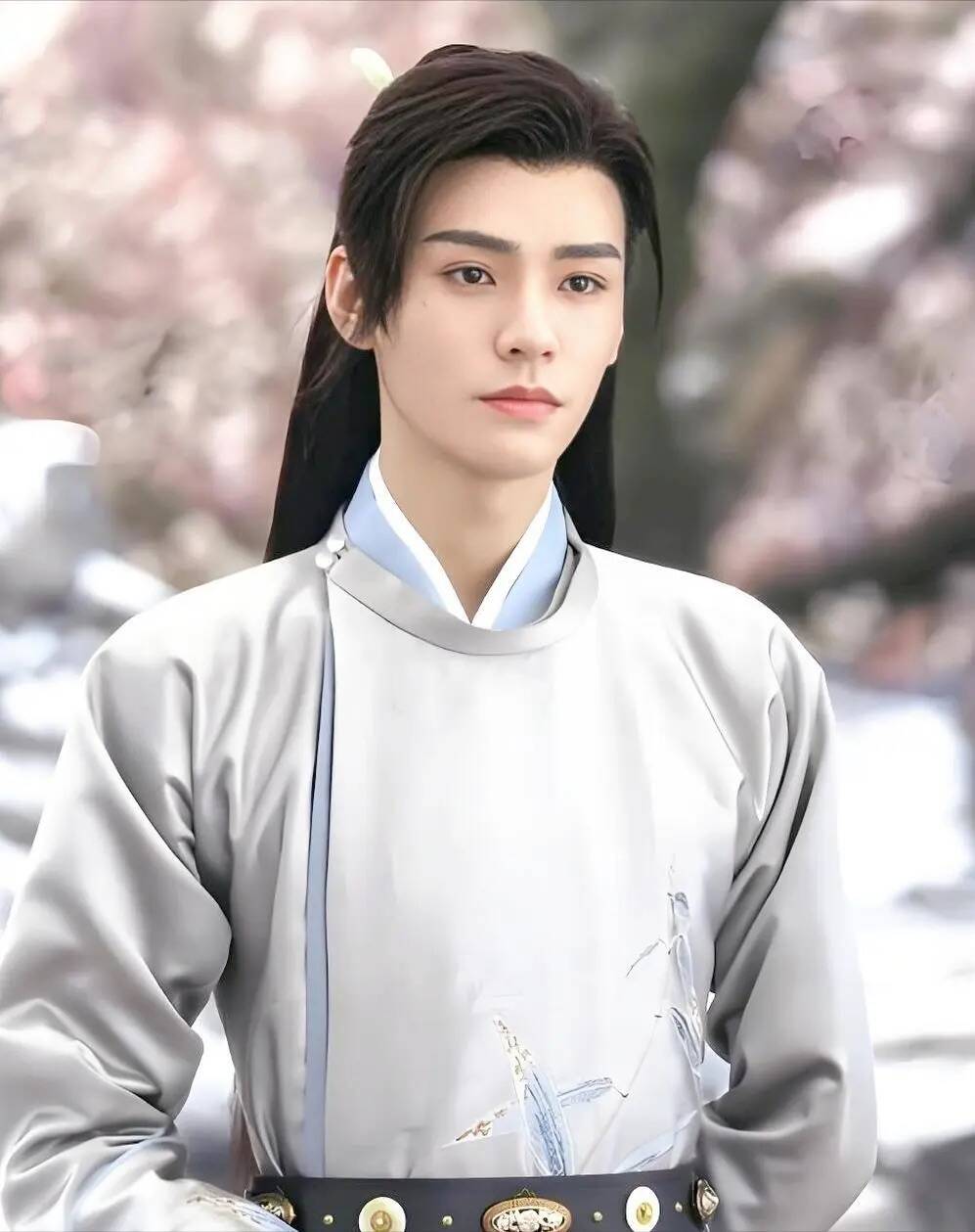 Cung Tuấn trong “Sơn hà lệnh“. Ảnh: Nhà sản xuất