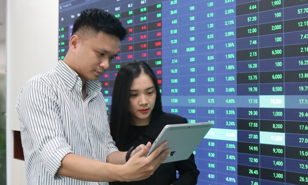 Cơ cấu lại tỷ lệ sở hữu Nhà nước tại doanh nghiệp niêm yết thu hút vốn nước ngoài Cơ cấu lại tỷ lệ sở hữu Nhà nước tại doanh nghiệp niêm yết thu hút vốn nước ngoài