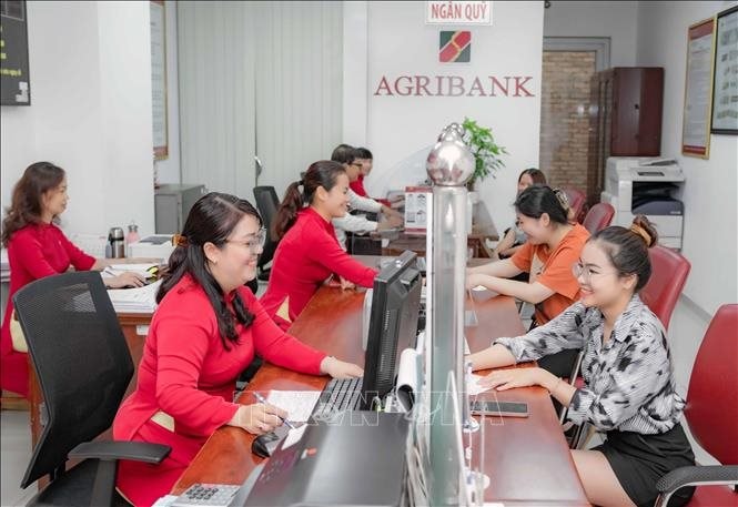 agribank-chao-don-khach-hang.(1).jpg