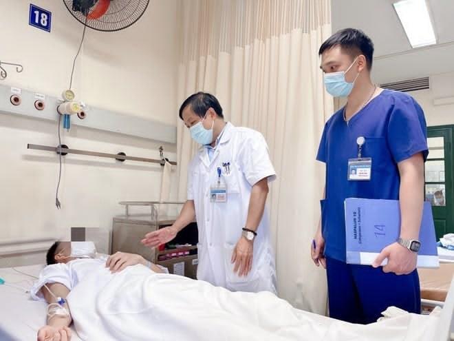 Thêm chi phí quản lý vào viện phí, hàng nghìn dịch vụ y tế tăng giá
