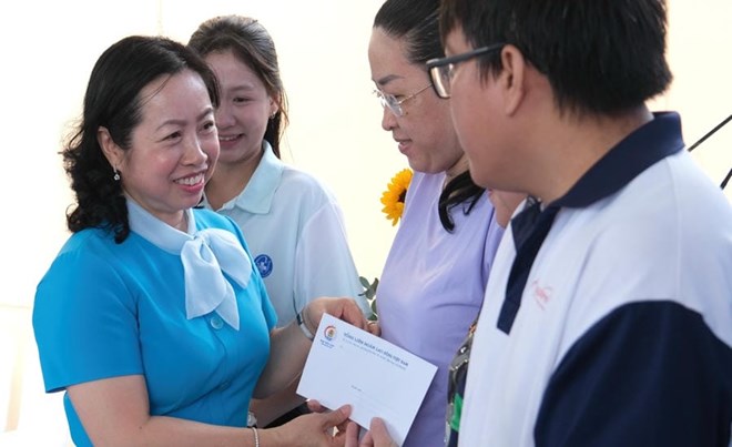 Niềm vui tham gia “Ngày hội trao sức khỏe công nhân” tại Cần Thơ
