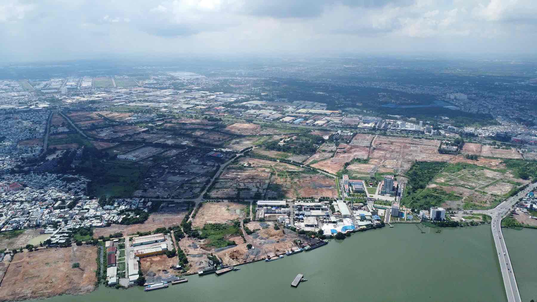 Hiện nay, một số cơ quan nhà nước đã hoạt động tại khu vực này như Công an TP Đồng Nai, Kiểm toán khu vực XII... Ảnh: HAC