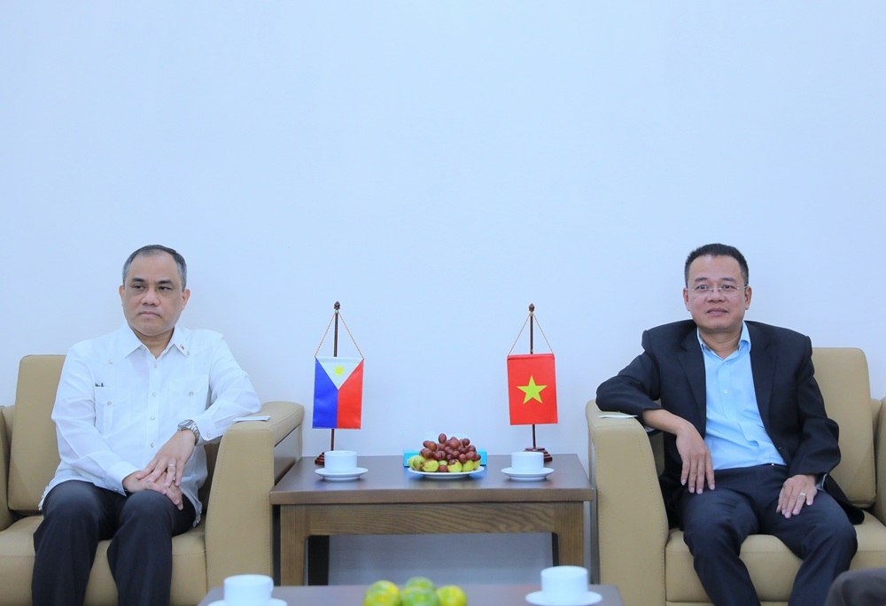 Cục trưởng Cục Dự trữ Nhà nước tiếp Đại sứ Philippines tại Việt Nam Cục trưởng Cục Dự trữ Nhà nước tiếp Đại sứ Philippines tại Việt Nam