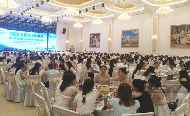 Doanh nghiệp chi hơn 5 tỉ đồng tri ân 13.000 công nhân