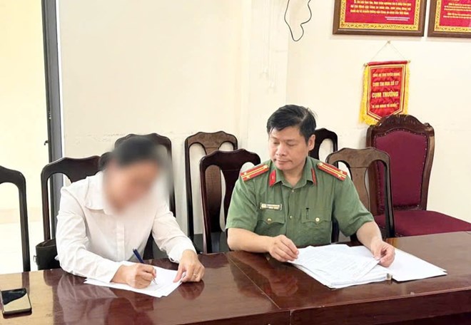 Phạt người phụ nữ chia sẻ thông tin xuyên tạc của đối tượng phản động