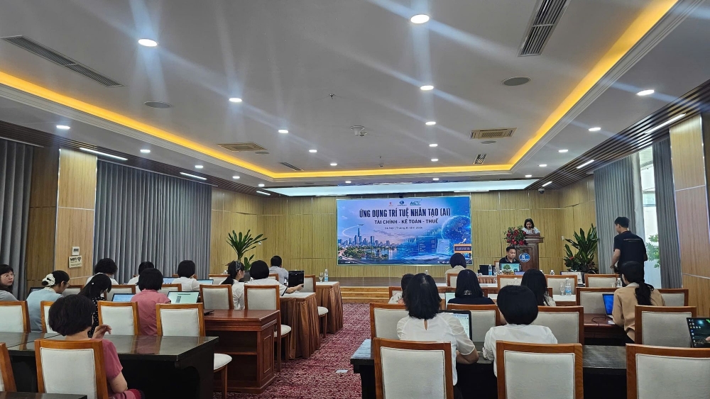Hanoitourist triển khai đào tạo ứng dụng AI chuyên sâu trong tài chính - kế toán - thuế Hanoitourist triển khai đào tạo ứng dụng AI chuyên sâu trong tài chính - kế toán - thuế