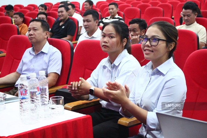 Đà Nẵng tập huấn dạy bơi và phòng, chống đuối nước trẻ em