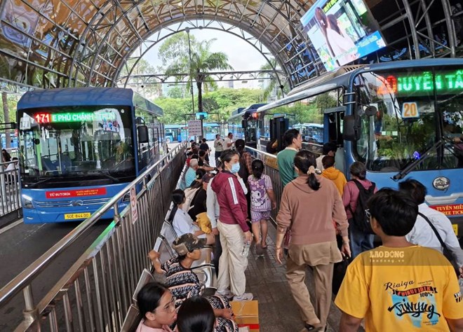 TPHCM đề xuất vé xe buýt và Metro số 1 dùng chung, giá từ 3.000 đồng