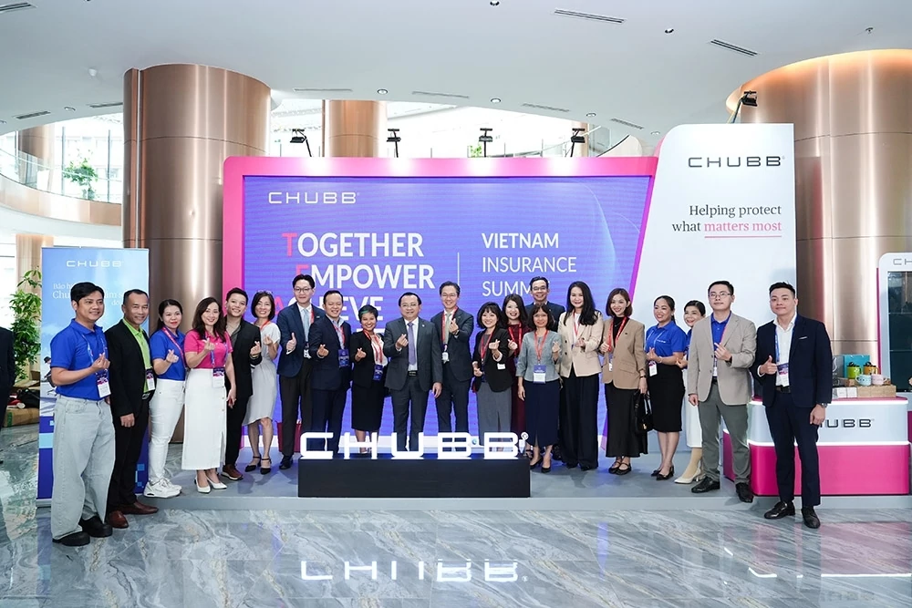Chubb tạo điểm hẹn đối thoại tại Vietnam Insurance Summit 2026 Chubb tạo điểm hẹn đối thoại tại Vietnam Insurance Summit 2026