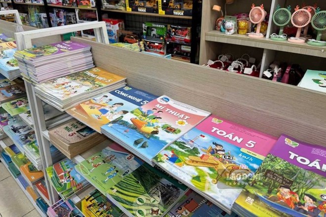 Hơn 3,9 triệu cuốn sách giáo khoa còn thiếu, Bộ GDĐT chỉ đạo khẩn trương bổ sung