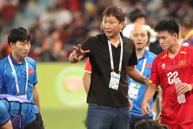 Truyền thông Hàn Quốc nhắc đến HLV Kim Sang-sik sau trận hòa của U23 Việt Nam