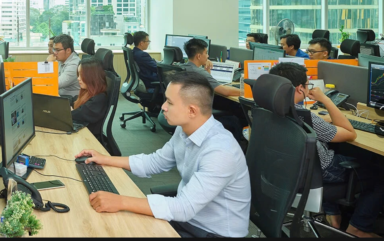 Định giá chứng khoán Việt Nam nhìn từ tăng trưởng và khả năng sinh lời Định giá chứng khoán Việt Nam nhìn từ tăng trưởng và khả năng sinh lời