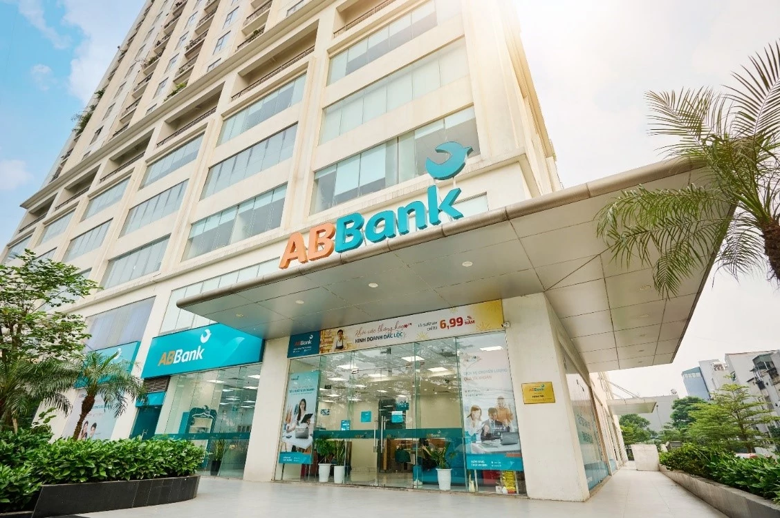 Tài chính doanh nghiệp 24/7: MB nâng vốn lên hơn 100.000 tỷ đồng, PTSC tham gia gói EPC Nhà máy điện Ô Môn III