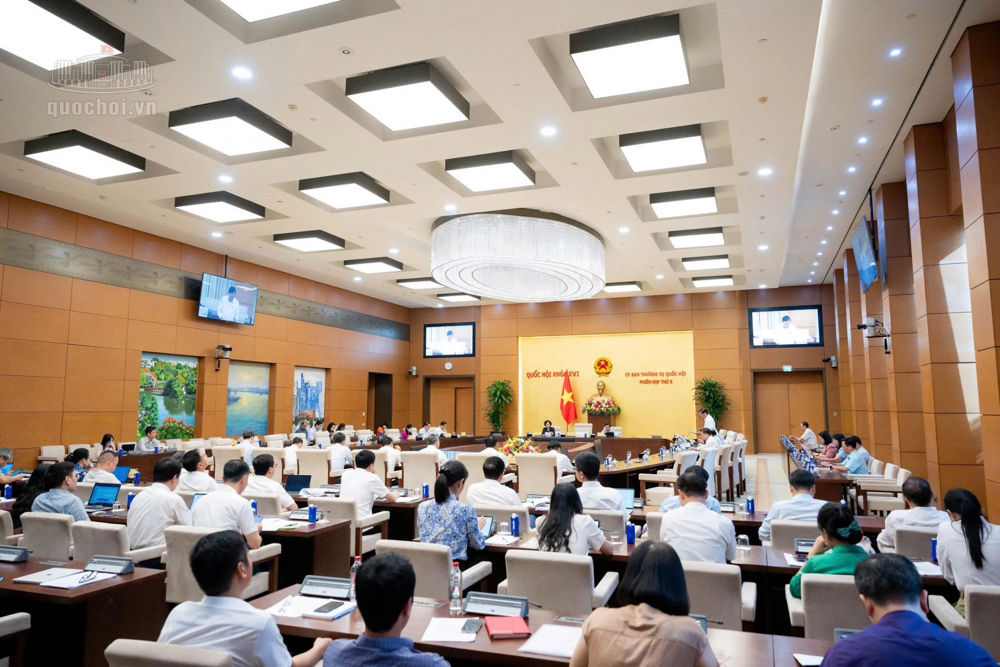 Sửa Luật Đấu thầu: Thêm hành vi bị cấm, xây dựng cơ sở dữ liệu giá để ngăn nâng khống giá gói thầu