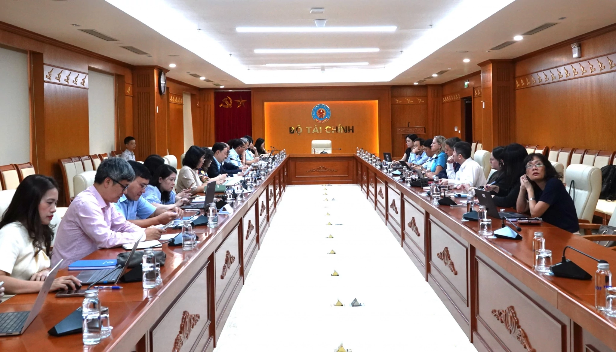 Bộ Tài chính và WB định hình khung hợp tác phát triển giai đoạn 2027–2032 Bộ Tài chính và WB định hình khung hợp tác phát triển giai đoạn 2027–2032