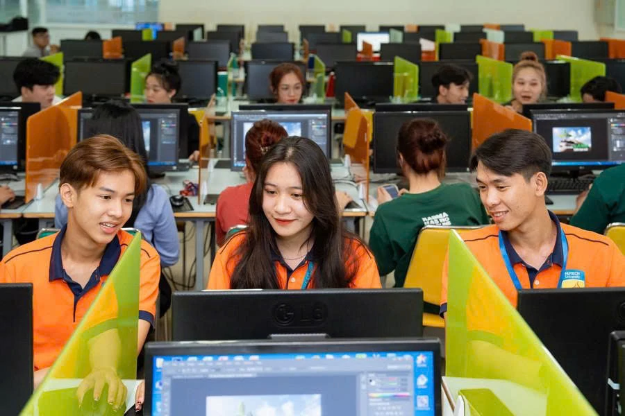 Xây dựng cơ chế tài chính đặc thù để thu hút, trọng dụng nhân tài