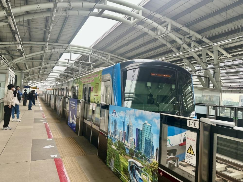 metro ảnh: T.H metro ảnh: T.H